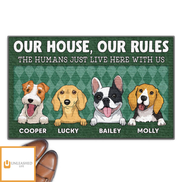 The Humans Live Here – Personalized Custom Doormat